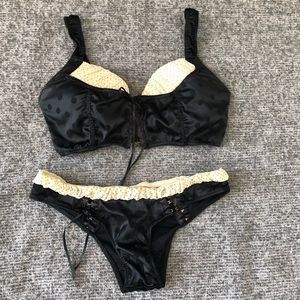 Beach Bunny Polka Dot Bikini  Size L Top; S bottom